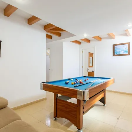 Monica Villa Puerto del Carmen (Lanzarote)